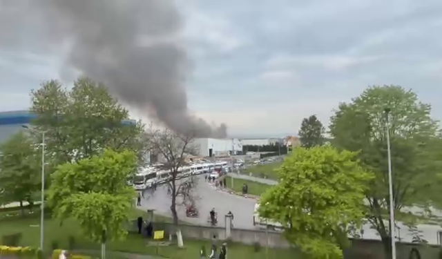 Hendek’te fabrikada korkutan patlama: 1’i ağır 8 yaralı