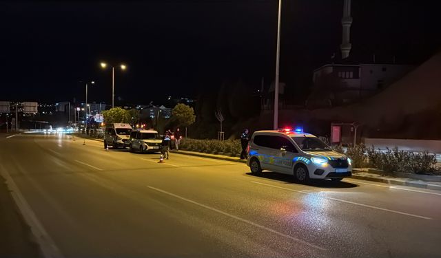 Karabük'te otomobilin çarptığı yaya ağır yaralandı
