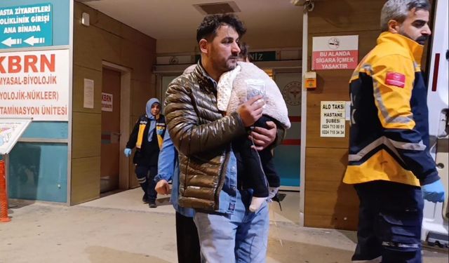 Merdivenden düşen bebek yaralandı