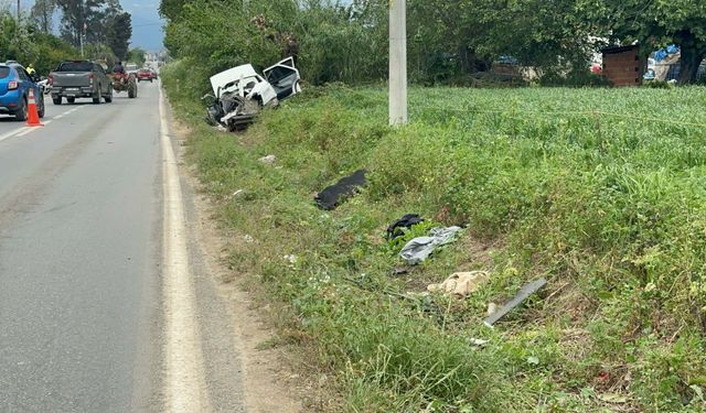 Ödemiş'te kamyon devrildi: 5 yaralı