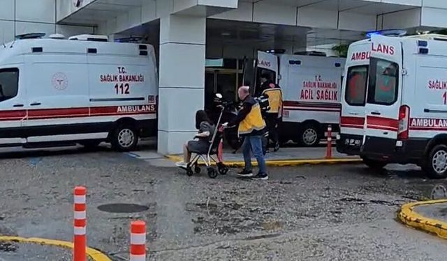 Sapanca’da Yağmur Kazası: Otomobil Şarampole Uçtu, 3 Yaralı
