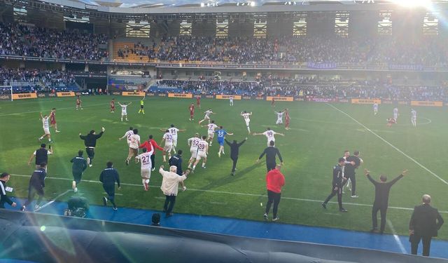 52 Orduspor FK’dan Muhteşem Geri Dönüş! 2. Lig Biletini Kaptılar