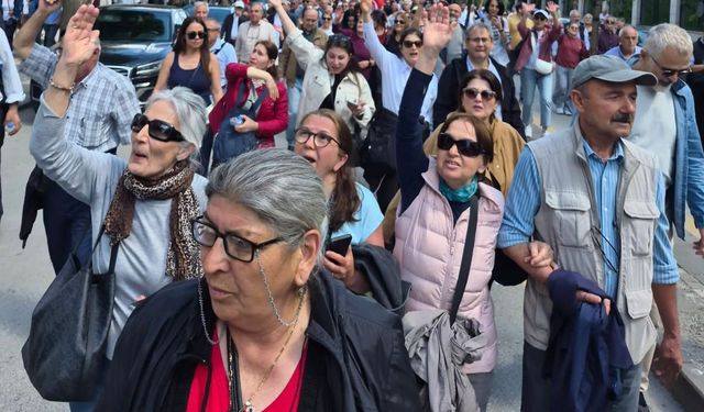 Güvenpark’ta Özgür Özel mitingine Mansur Yavaş damgası!
