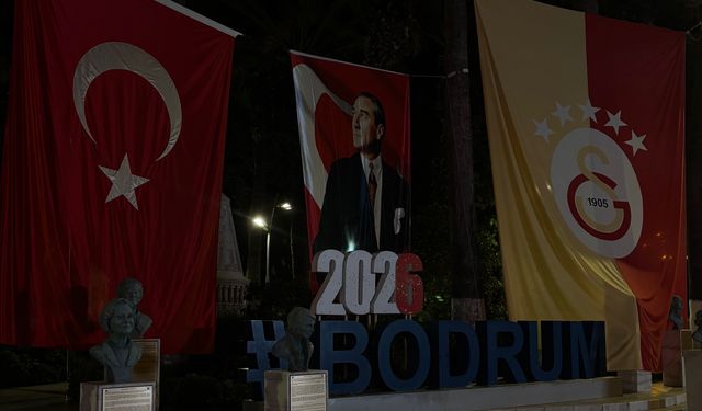 Bayramda Bodrum doldu taştı: Sıcak hava ve turist yoğunluğu dikkat çekti