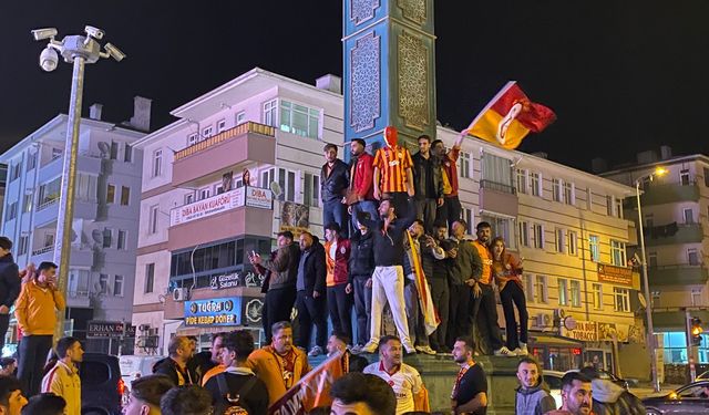 Galatasaray’ın Şampiyonluğu Çubuk’ta Coşkuyla Kutlandı