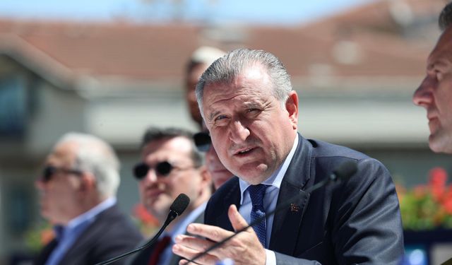 Bakan Bak'tan 14. Uluslararası Fetih Kupası paylaşımı