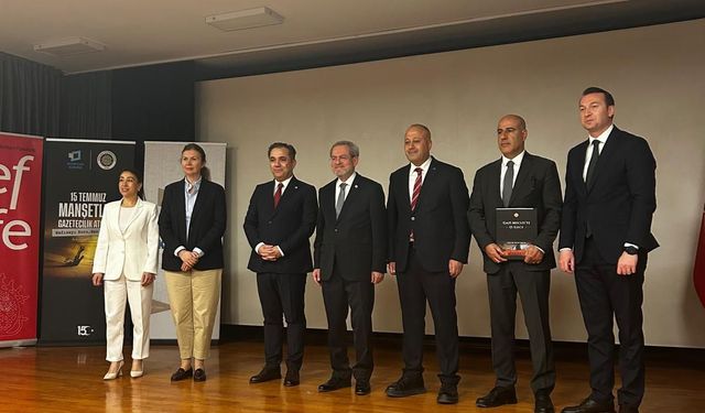 Ankara Üniversitesi’nde 15 Temmuz Manşetleri Gazetecilik Atölyesi Düzenlendi