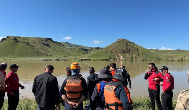 Aras Nehri'ne düşen 16 yaşındaki çoban hayatını kaybetti