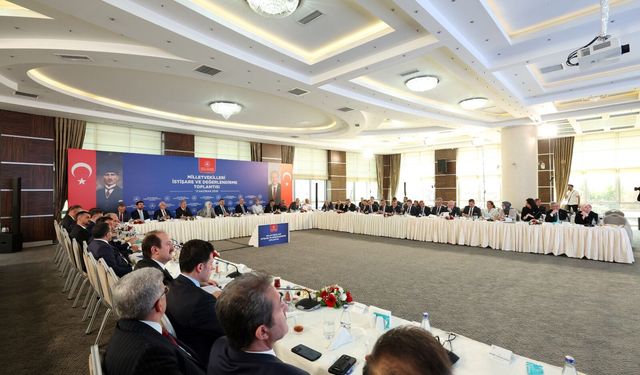Bakan Çiftçi AK Parti milletvekilleriyle görüştü