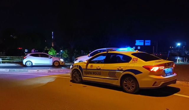 Bursa'da otomobil dere yatağına düştü: 1 yaralı