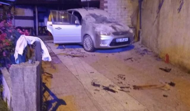 Cami lojmanında yangın çıktı