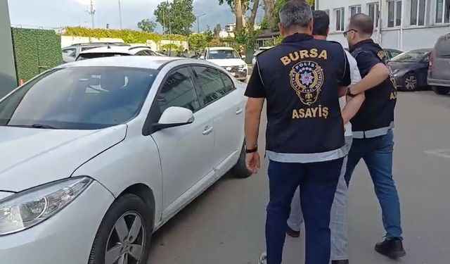 Interpol tarafından kırmızı bültenle aranan kişi Bursa'da yakalandı
