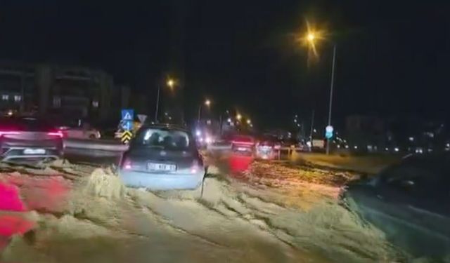 Konya'da sağanak, yaşamı olumsuz etkiledi