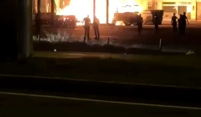 Kullanılmayan benzin istasyonunda yangın çıktı