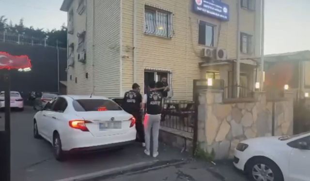 Sarıyer'de husumetlisini yaraladı