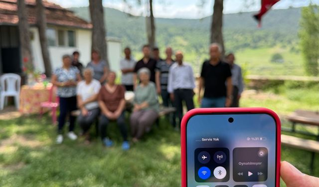 Telefon ve internet için diğer mahalleye gidiyorlar