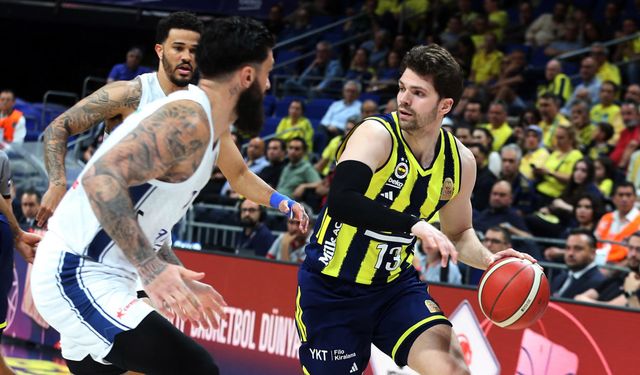 Fenerbahçe Beko'dan Müthiş Geri Dönüş! Anadolu Efes'i Son Nefeste Devirdi