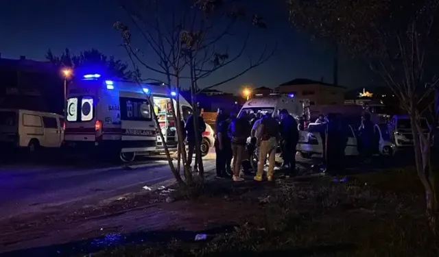 Sivas'ta bıçaklı kavga: 4 yaralı