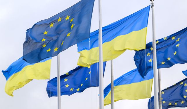 AB'den Ukrayna'ya Dev Askeri Yardım!