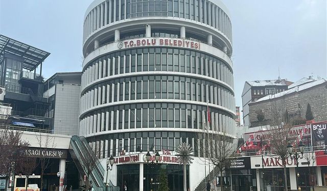Bolu Belediyesi'ne operasyon