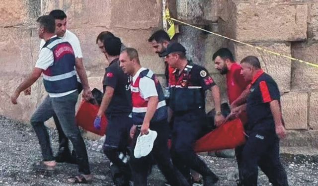 Cendere Çayı'na giren genç hayatını kaybetti