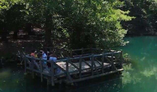 Doğa harikası Yedigöller dronla görüntülendi