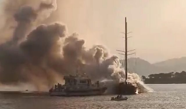 Göcek açıklarında tekne yandı