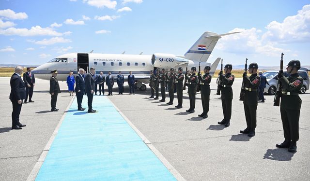 Hırvatistan Cumhurbaşkanı Ankara'da