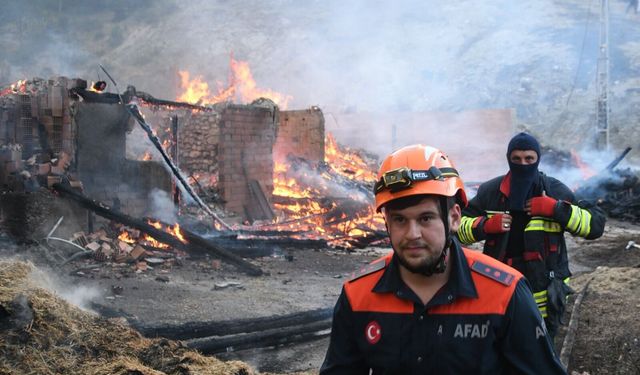 Kastamonu'da ormanı alevler sardı!