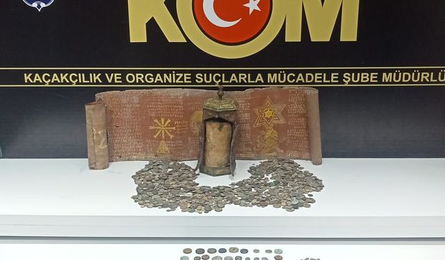 Mersin'de saatlerden uyuşturucu çıktı