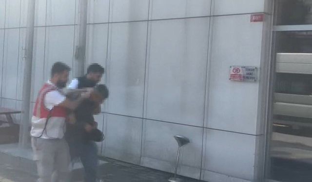 Metrobüste yankesicilik yapan hırsız tutuklandı