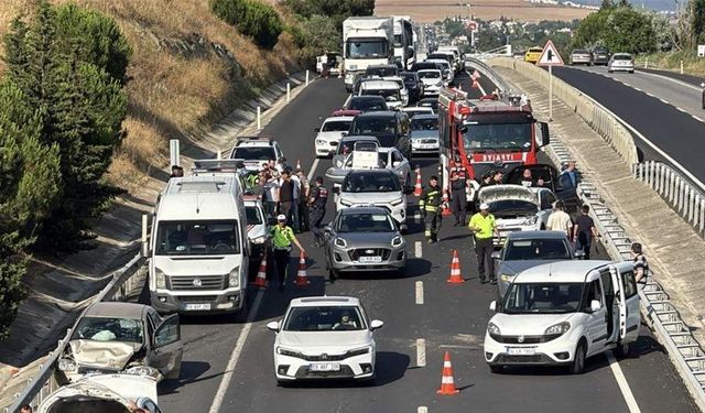 Tekirdağ'da 7 Aracın Karıştığı Zincirleme Kaza