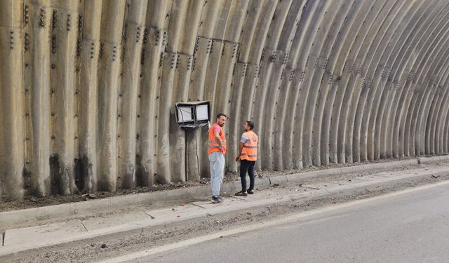 Zonguldak'ta TIR kazası: 2 yaralı