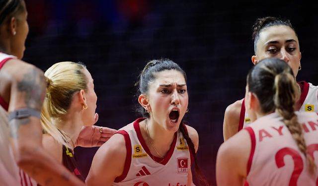 Filenin Sultanları Tayland karşısında