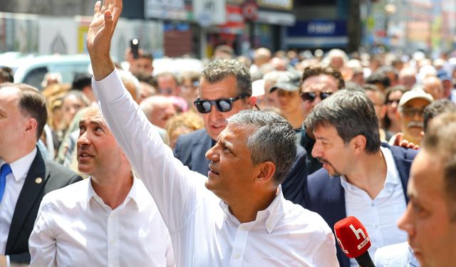 Özgür Özel’den fezleke tepkisi: “Bunun neresi rüşvet?”