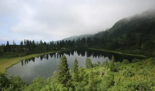 Artvin'in saklı hazinesi Murgul Karagöl keşfedilmeyi bekliyor