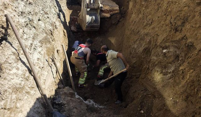Antakya'da göçük altında kalan işçi hayatını kaybetti
