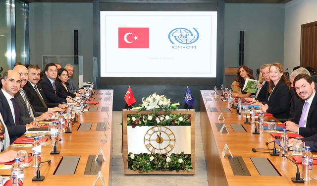 Bakan Çiftçi ve Amy Pope görüştü