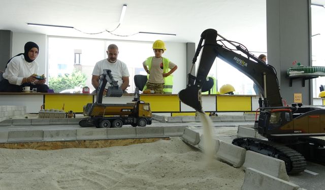 Bursa’da yetişkinlerin çocukluk hayali gerçek oldu