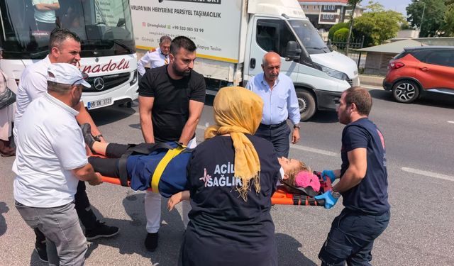 Bursa'da yolcu otobüsü yayaya çarptı