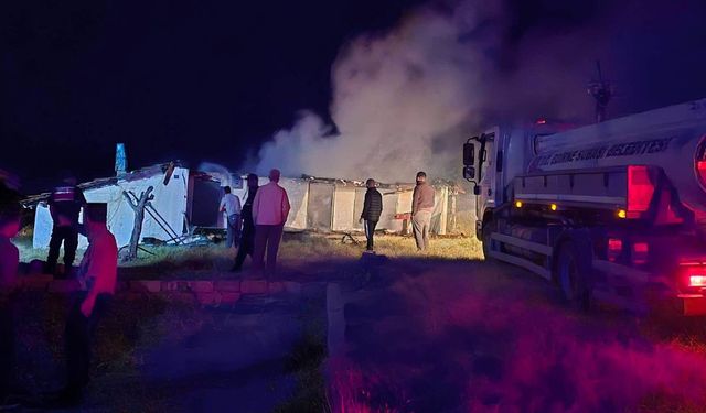 Edirne’de müstakil ev yangında kullanılamaz hale geldi