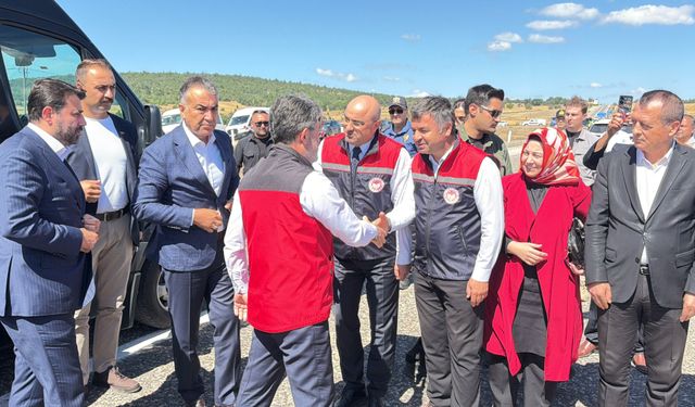 "Hasat sezonunu 140 milyon tonluk rekor üretimle kapatacağız"