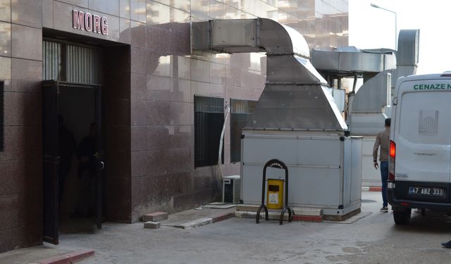 Mardin’de motosiklet refüje çarptı: Sürücü hayatını kaybetti