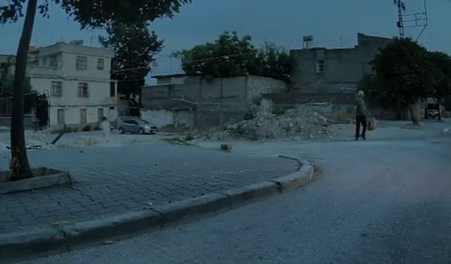 Motosikletin çarptığı yaya koşarak uzaklaştı