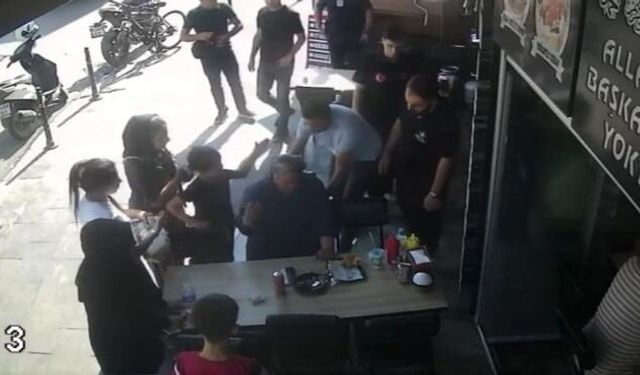 Nefes Borusuna Yemek Kaçan Kadını, Polis Heimlich ile Kurtardı