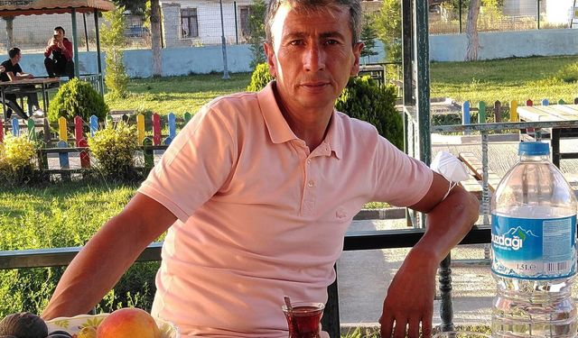 Polatlı'da Tartıştığı Babasını Bıçakla Öldürdü