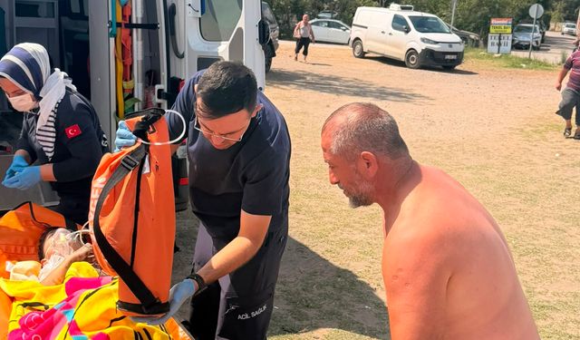 Samsun’da denize giren 3 çocuk boğulma tehlikesi geçirdi