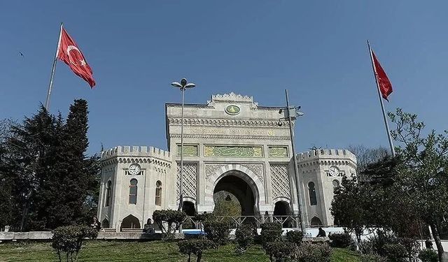 Hangi üniversiteler sınav takvimini öne çekti?