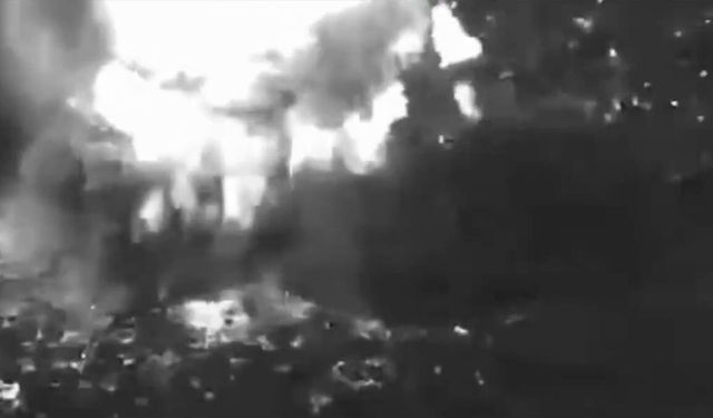 ABD ordusu duyurdu: Doğu Pasifik'te bir tekne batırıldı