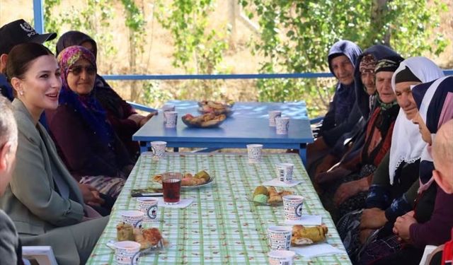 Bahşılı Kaymakamı Kazanasmaz'dan köy Ziyareti